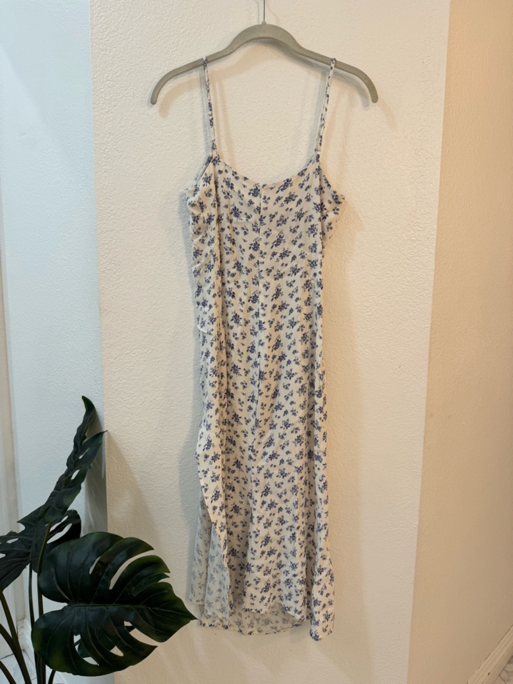 Reformation Crimini Blue and White Floral  Midi Dress with Side Slit - Picture 12 of 12